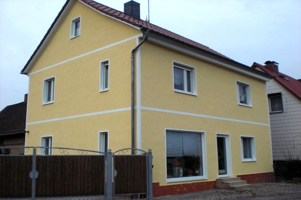 Fassade streichen durch professionelle Malerfirma